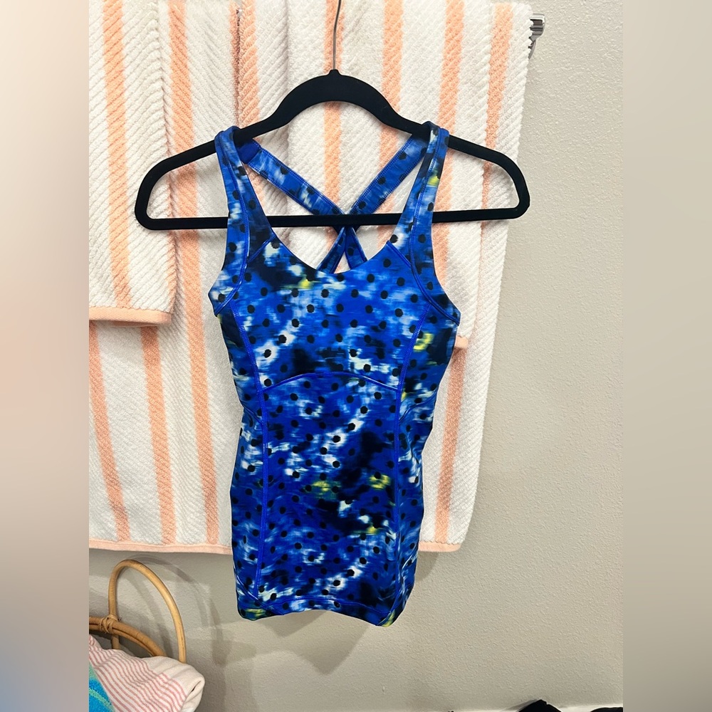 Lululemon Exercise Tank Top - image 1
